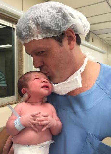 Evaristo de Moraes com filho Rafael: bebê mais esperado do meio médico 