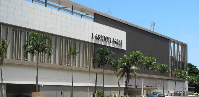 O Fashion Mall teve assaltos direcionados, nesta terça, a duas joalherias no primeiro andar / Foto: reprodução9