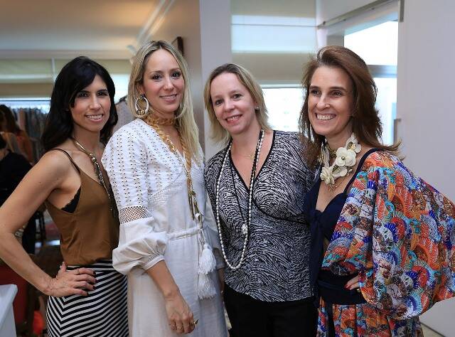 img_4869-silvia-andrade-paola-de-luca-monica-skowronski-e-bebel-schmidt-_agi9_murillo-tinoco_p