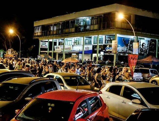 Bloco "Carnaval Silencioso" sai em protesto à Lei do Silêncio em Brasília /Fotos: Leonardo Milano/Mídia Ninja