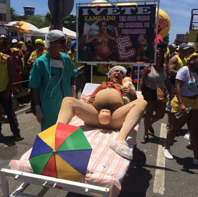 Ivete Sangalo: folião faz homenagem à cantora em carnaval de Salvador /Foto: Reprodução Instagram