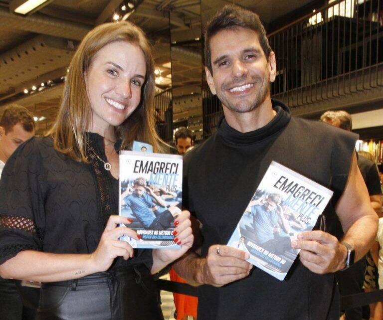 1 Gabriela Geyerhahn e Alexandre Barillari Dr Luciano Negreiros lança livro no Rio de Janeiro